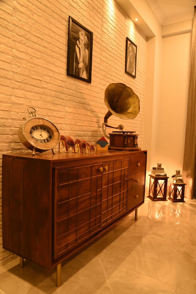 Workroom_PR_5_4